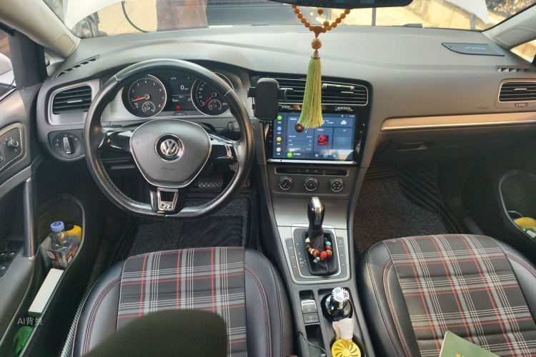 Volkswagen Golf 2015 car image #11
