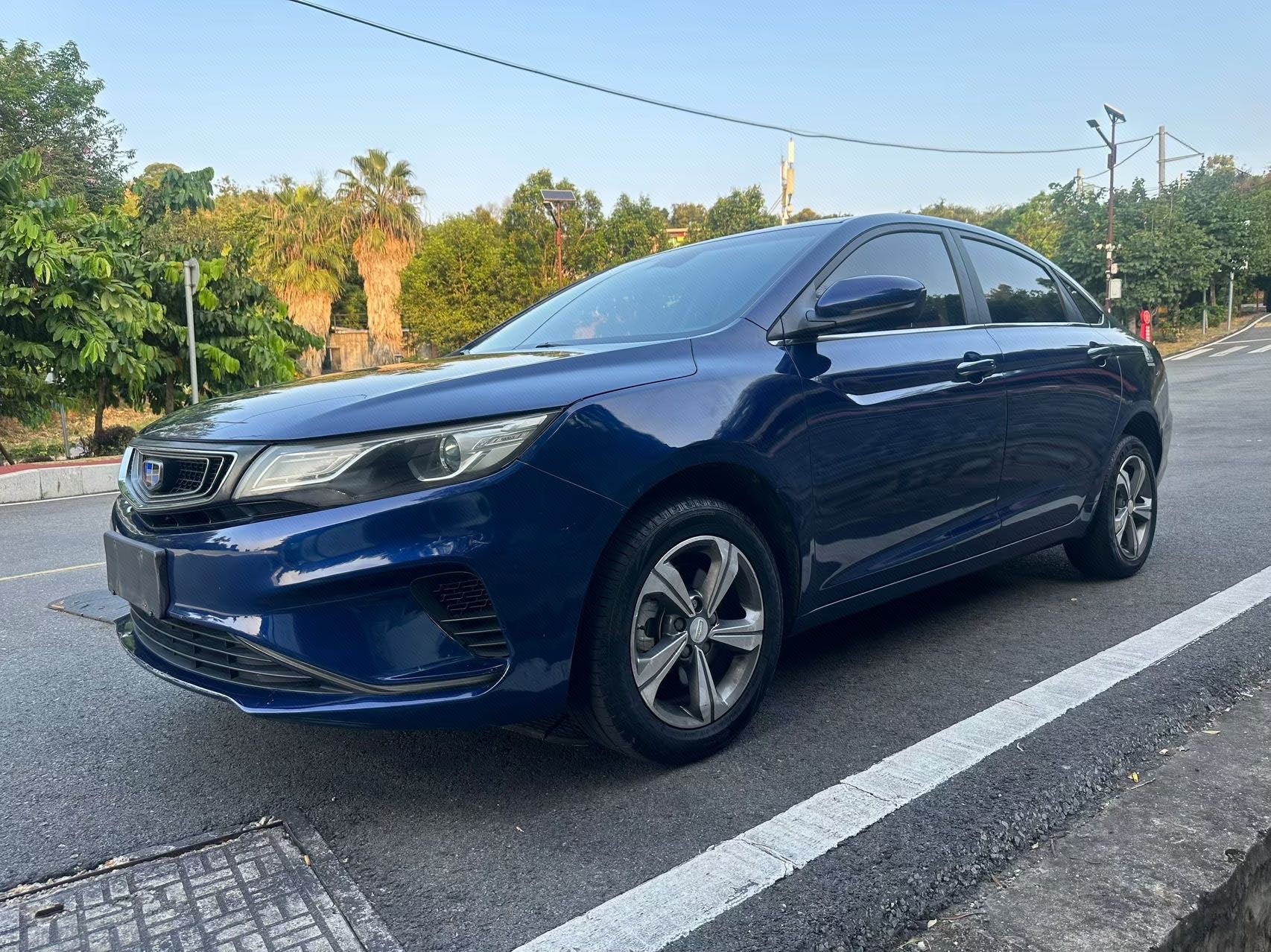 GEELY Emgrand GL 2018 GEELY Emgrand GL 2018 car image
