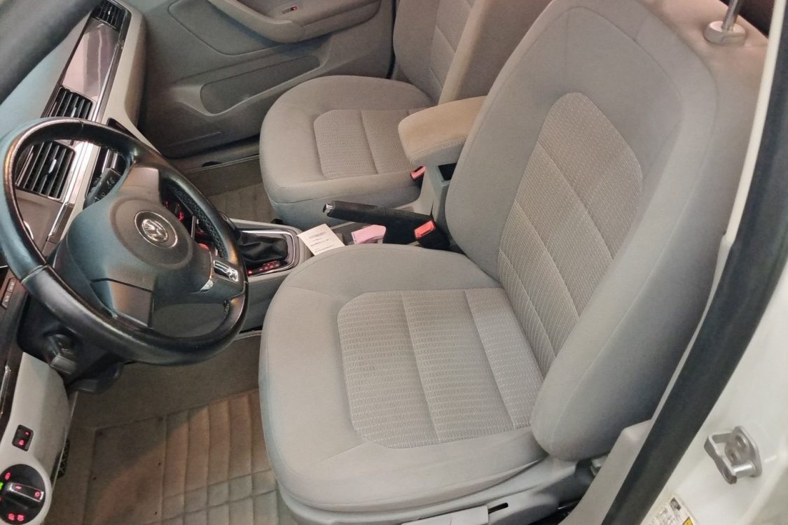 Volkswagen Bora 2015 imagen de coche #18
