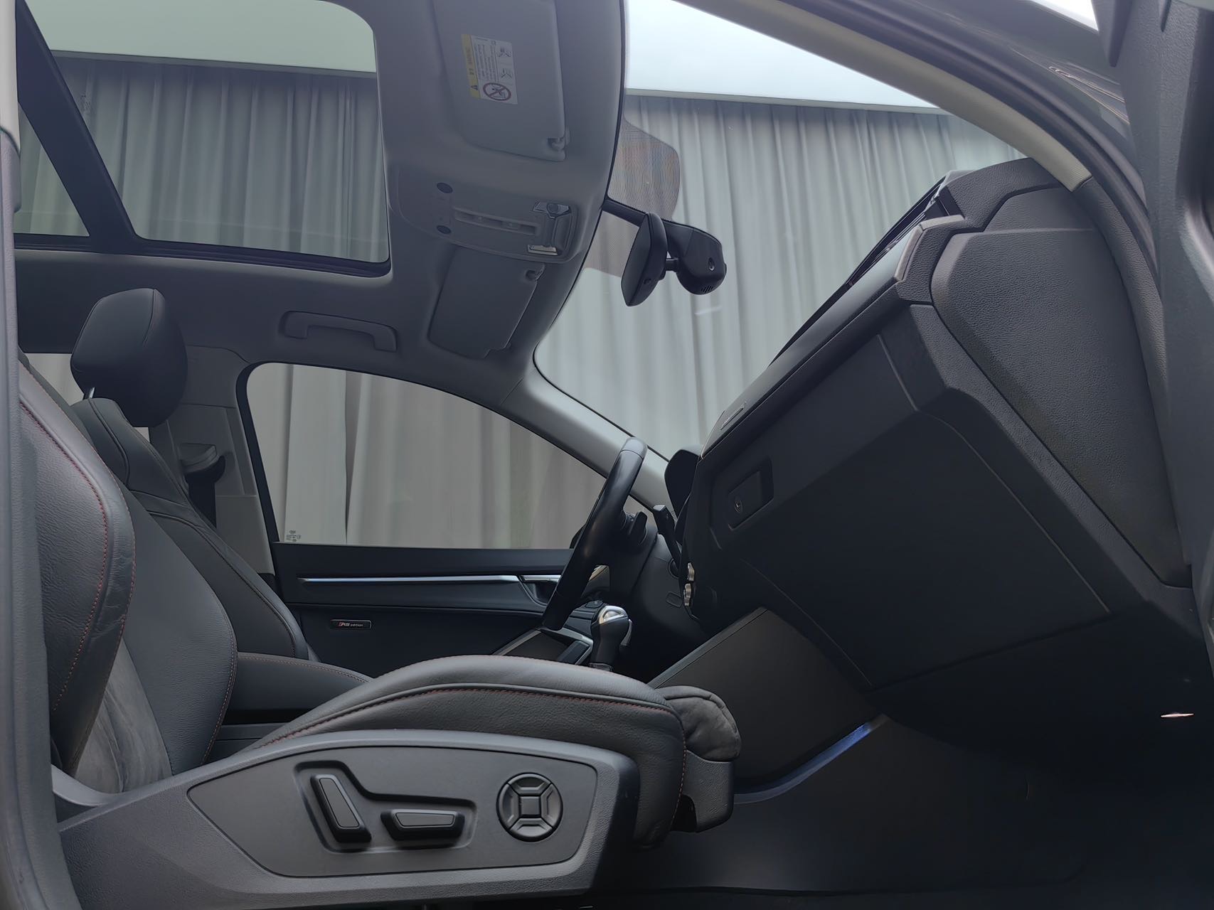 Audi Q3 2022 immagine di auto #9