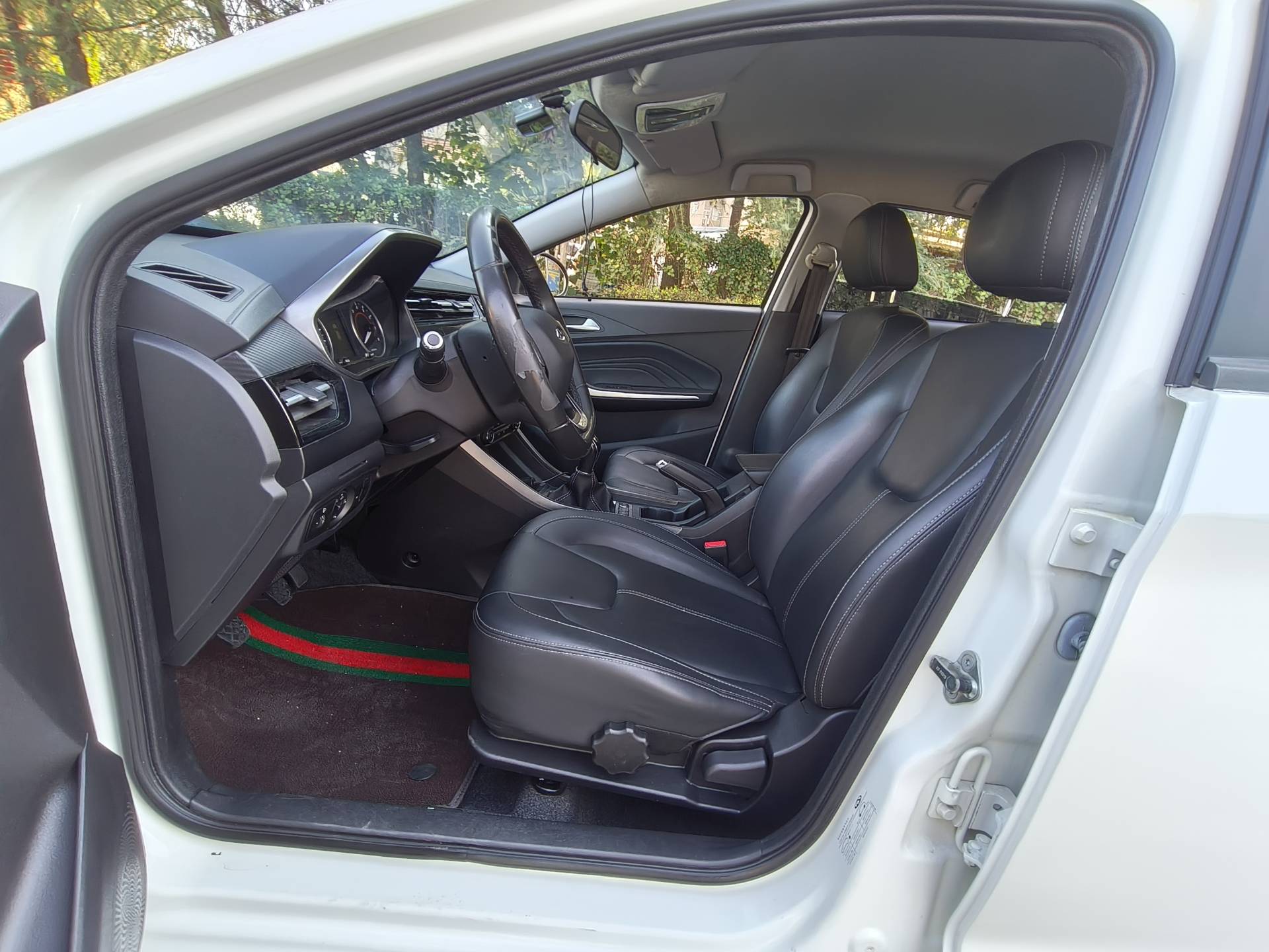 Chery Tiggo 3x 2020 изображение автомобиля #9