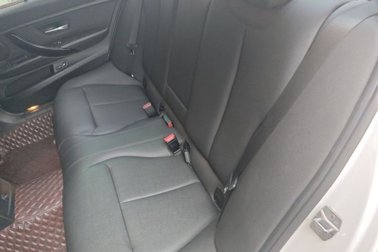 BMW 3 Series 2017 #19 BMW 3 Series 2017 immagine di auto #19