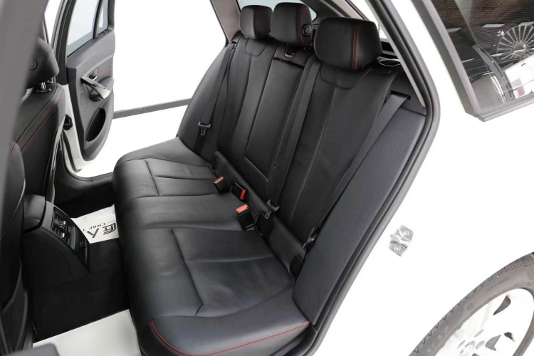 BMW 3 Series (Imported) 2016 immagine di auto #10