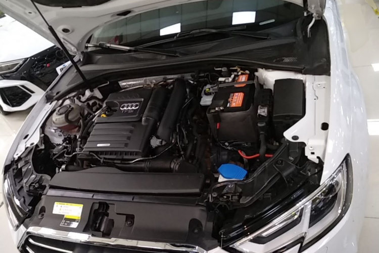Audi A3 2020 immagine di auto #22