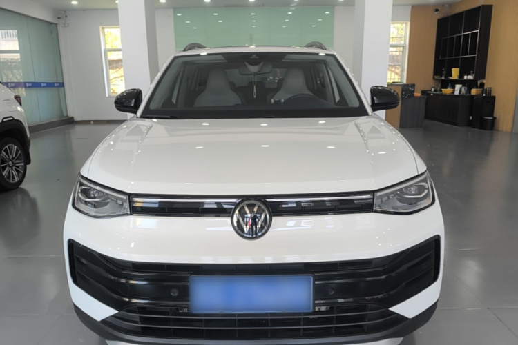 Volkswagen Tharu 2024 image de voiture #3