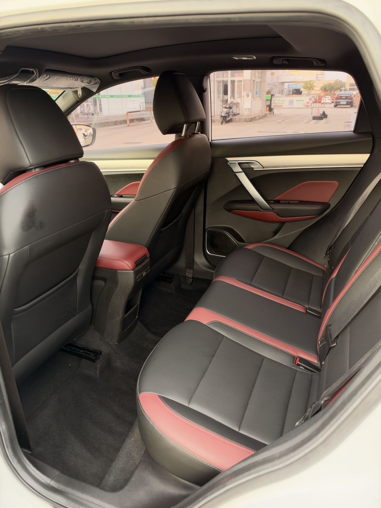 GEELY Coolray 2021 #4 GEELY Coolray 2021 car image #4
