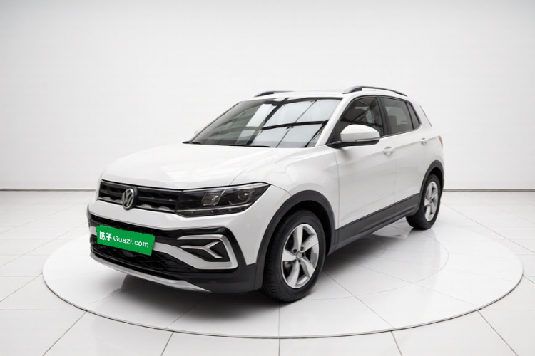 Volkswagen T-Cross 2020 car image #2