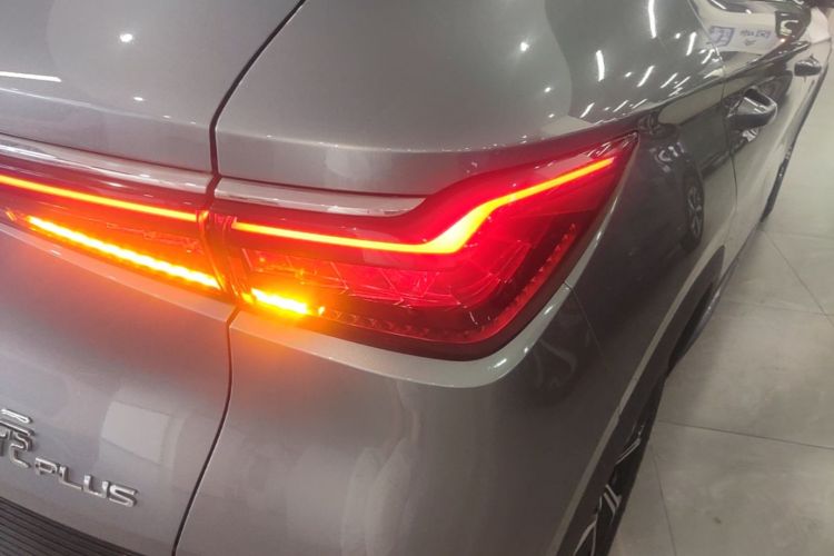 BYD Yuan Plus 2023 immagine di auto #8