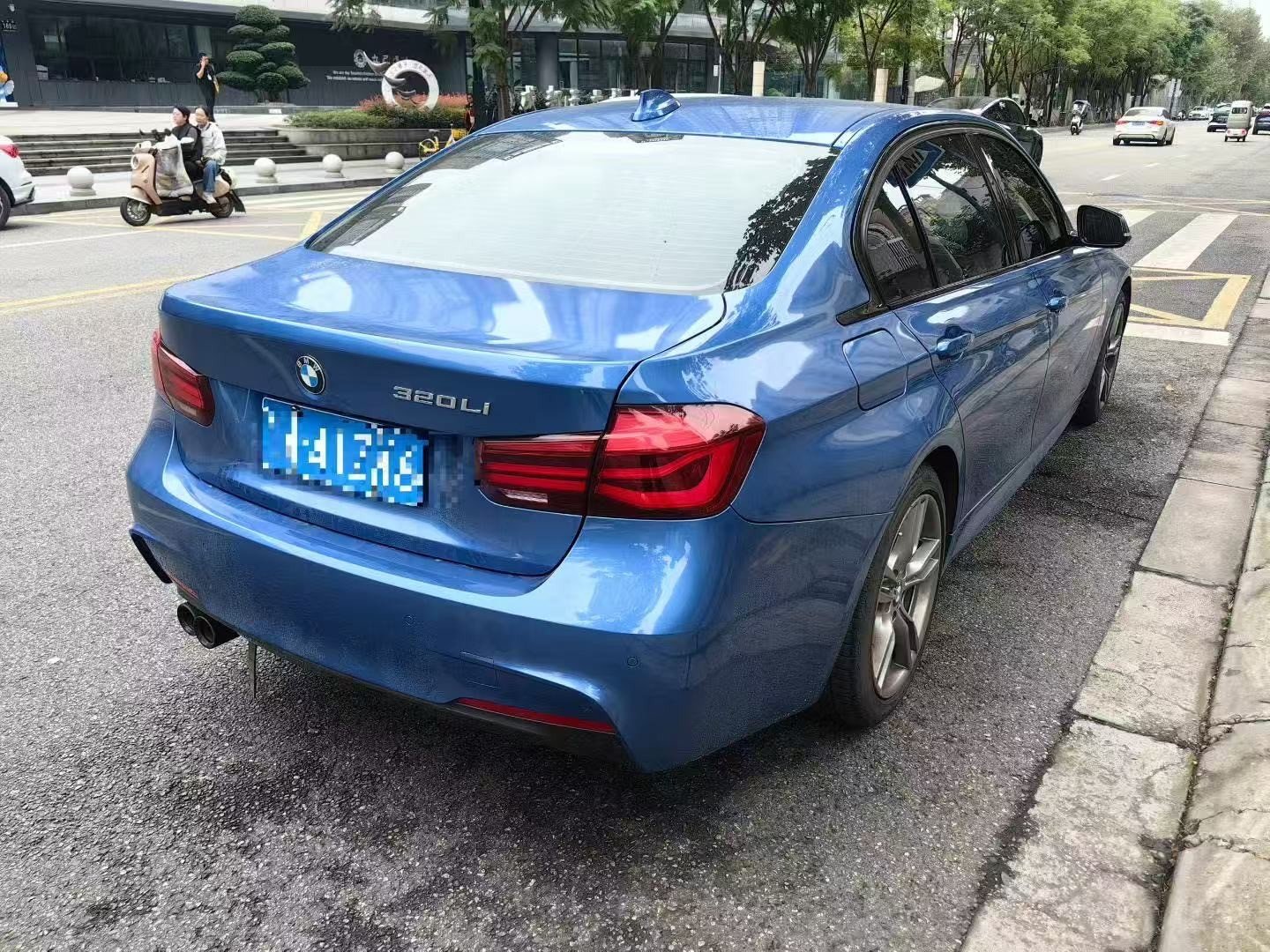 BMW 3 Series 2018 #6 BMW 3 Series 2018 car image #6