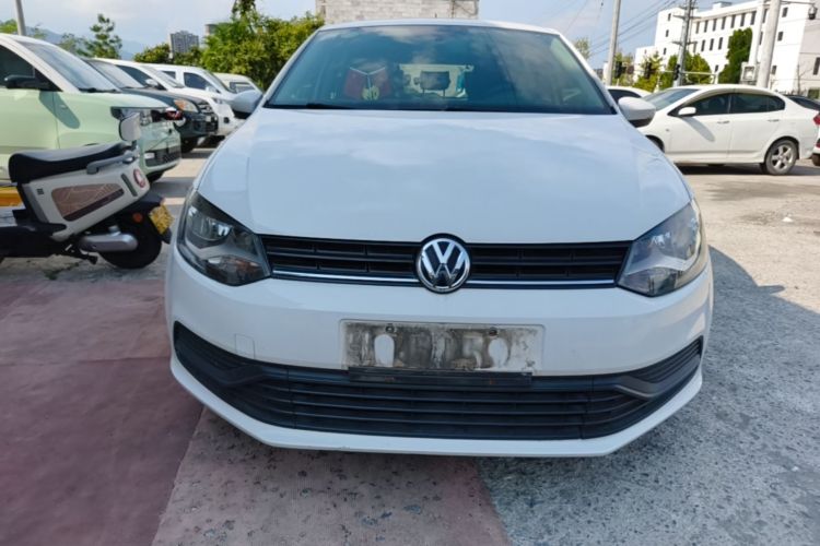 Volkswagen Polo 2017 car image #3