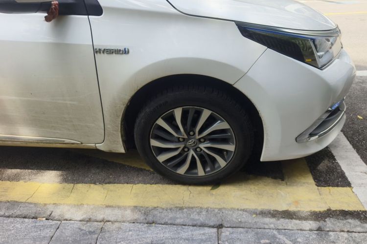 Toyota Corolla 2018 immagine di auto #6