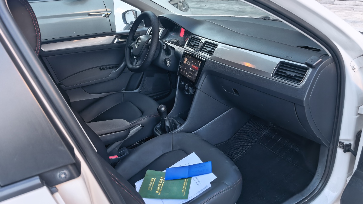 Volkswagen Santana 2016 immagine di auto #6
