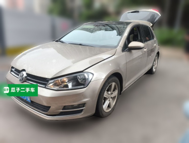 Volkswagen Golf 2015 car image 