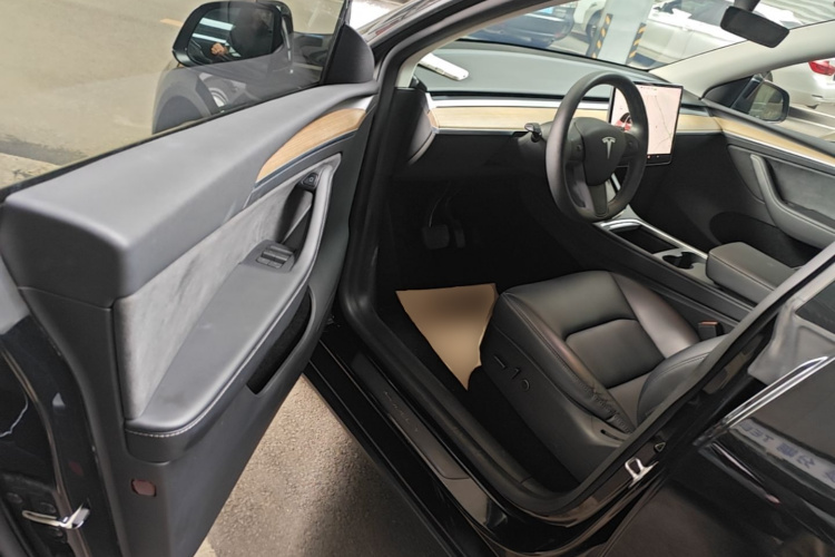 Tesla Model Y 2021 #12 Tesla Model Y 2021 immagine di auto #12