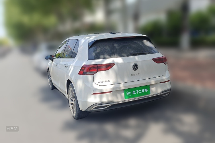 Volkswagen Golf 2021 car image #5