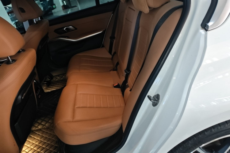 BMW 3 Series 2020 #17 BMW 3 Series 2020 immagine di auto #17