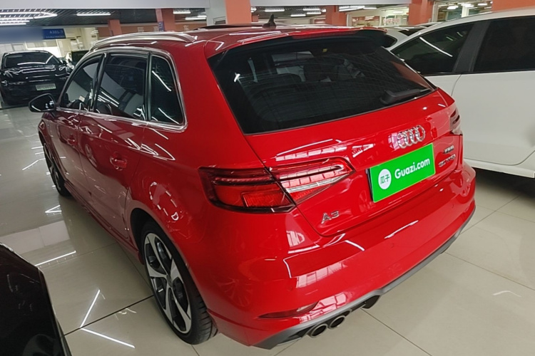 Audi A3 2019 car image #5