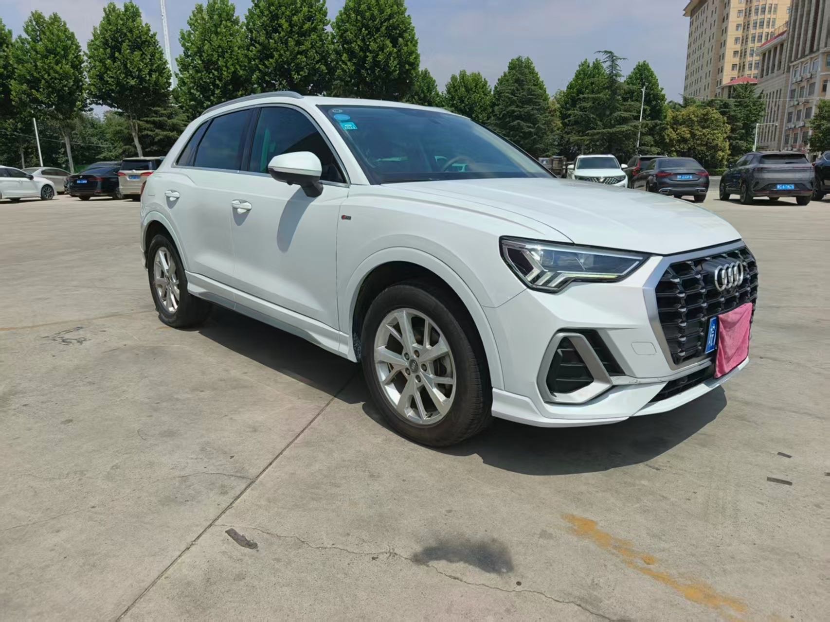 Audi Q3 2020 #3 Audi Q3 2020 car image #3