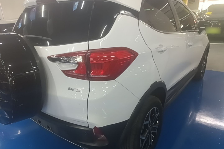 BYD Yuan Pro 2021 #7 BYD Yuan Pro 2021 صورة سيارة #7