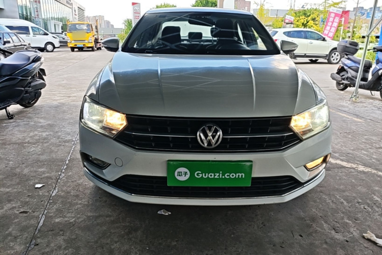Volkswagen Bora 2017 #3 Volkswagen Bora 2017 car image #3