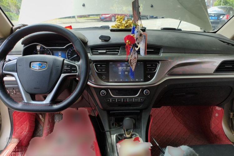 GEELY Emgrand 2018 car image #11