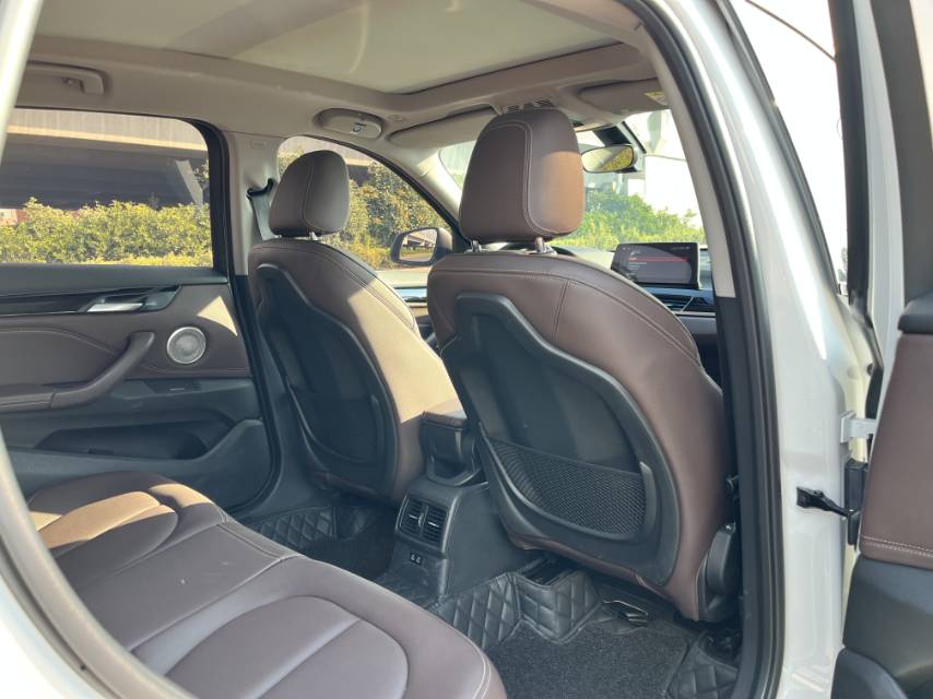 BMW X1 2021 изображение автомобиля #7