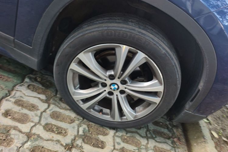 BMW X1 2018 #9 BMW X1 2018 car image #9