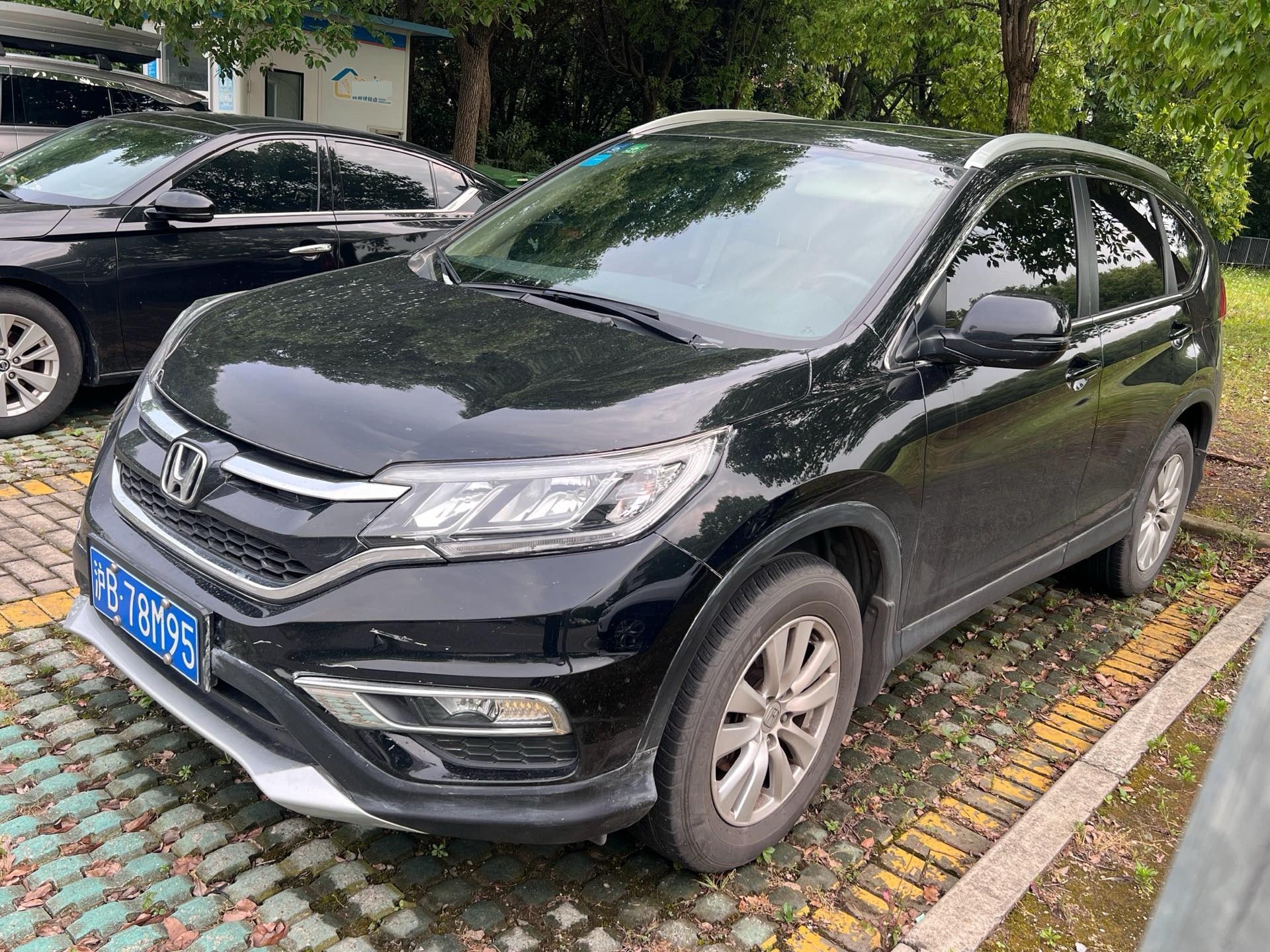 Honda CR-V 2016 car image 