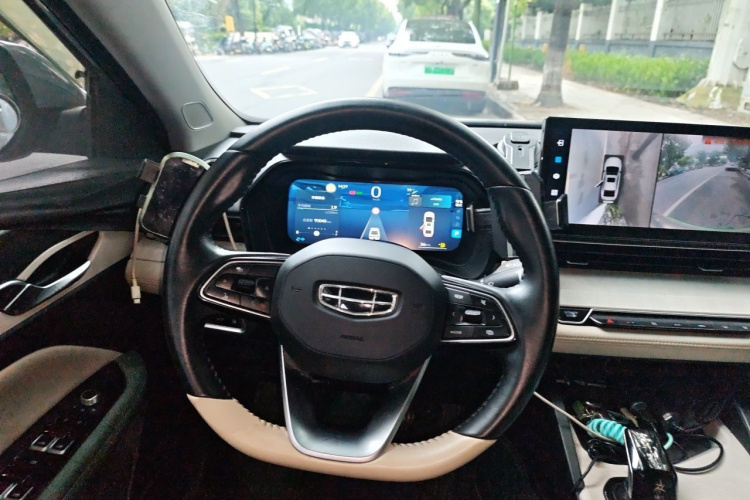GEELY Emgrand L HiP 2022 #11 GEELY Emgrand L HiP 2022 immagine di auto #11