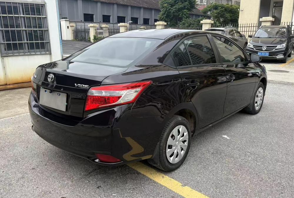 Toyota Vios 2016 immagine di auto #5