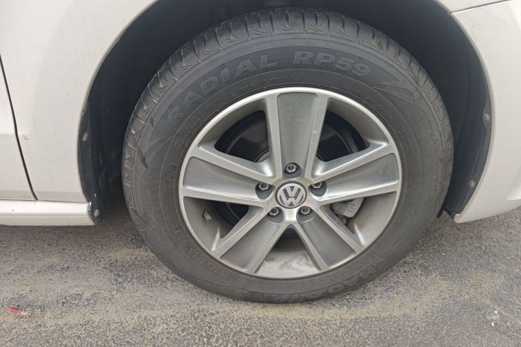 Volkswagen Polo 2018 immagine di auto #9