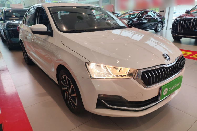 Skoda Rapid 2021 #4 Skoda Rapid 2021 image de voiture #4