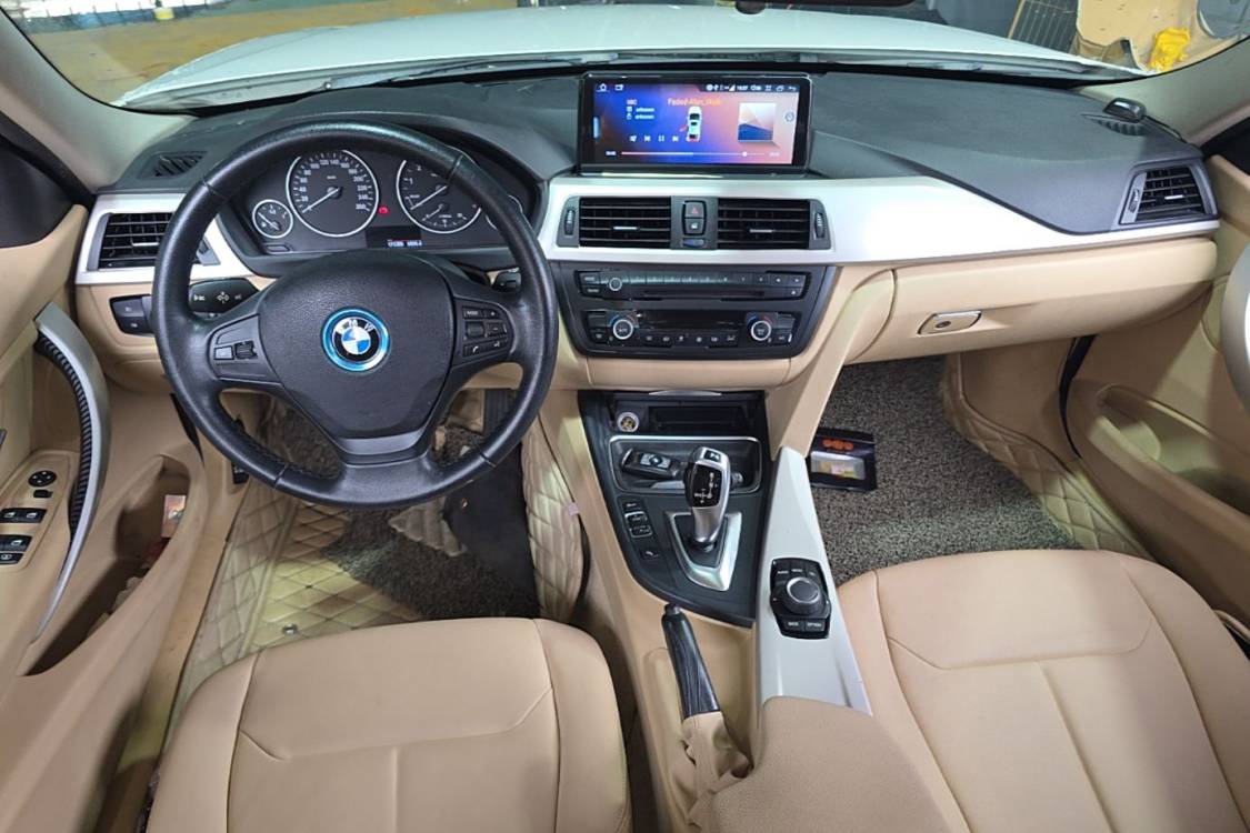 BMW 3 Series 2014 #22 BMW 3 Series 2014 car image #22