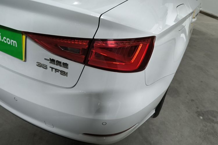 Audi A3 2016 car image #8