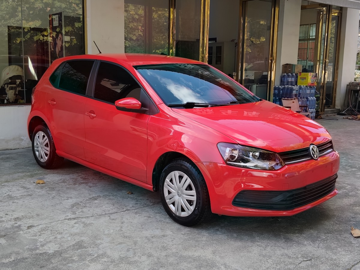 Volkswagen Polo 2017 Volkswagen Polo 2017 car image