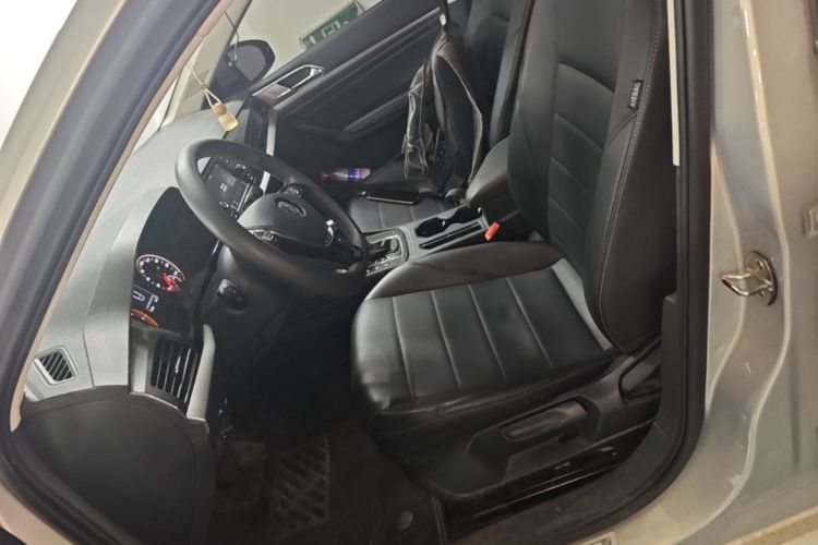 Volkswagen Lavida 2018 #15 Volkswagen Lavida 2018 car image #15