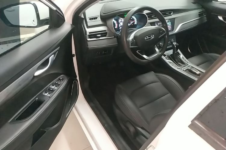 GEELY Emgrand 2021 #16 GEELY Emgrand 2021 car image #16