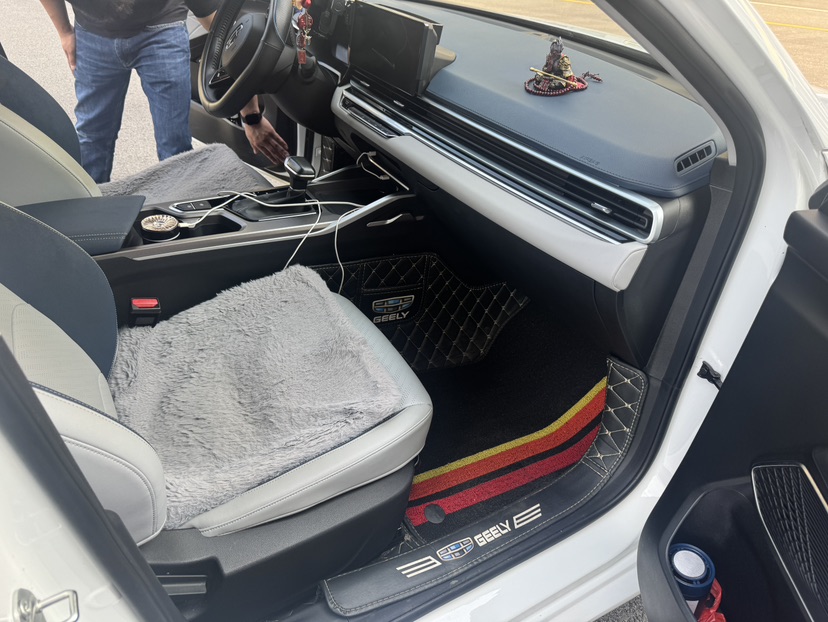 GEELY Emgrand 2022 car image #8