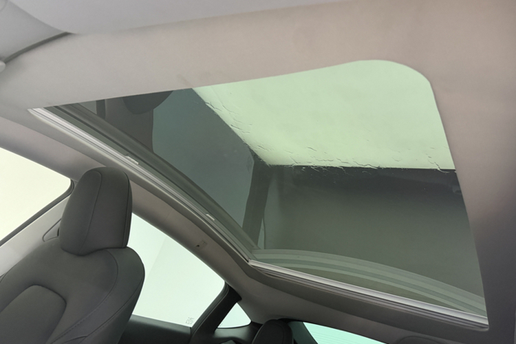 Tesla Model Y 2024 #22 Tesla Model Y 2024 car image #22