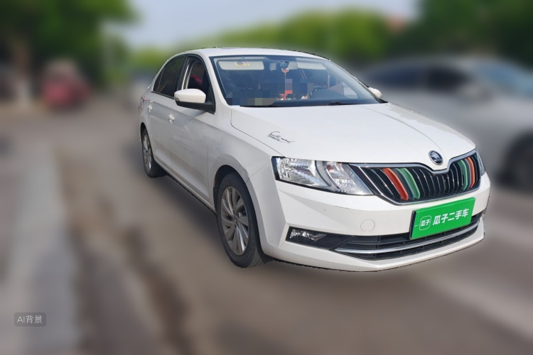 Skoda Rapid 2019 #4 Skoda Rapid 2019 image de voiture #4