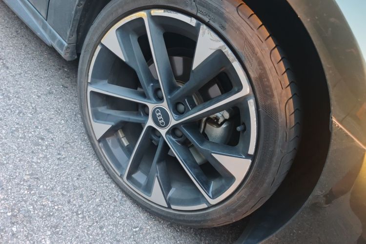Audi A3 2022 car image #9