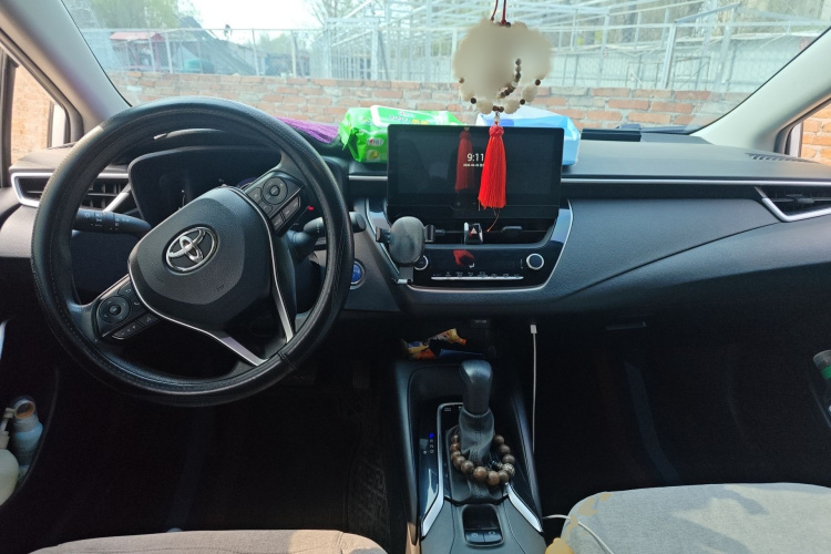 Toyota Corolla 2023 car image #12