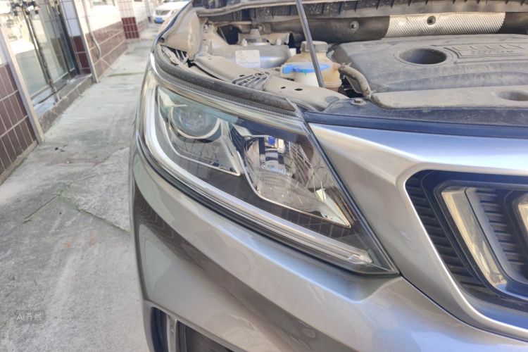 GEELY Vision X6 2020 imagen de coche #8
