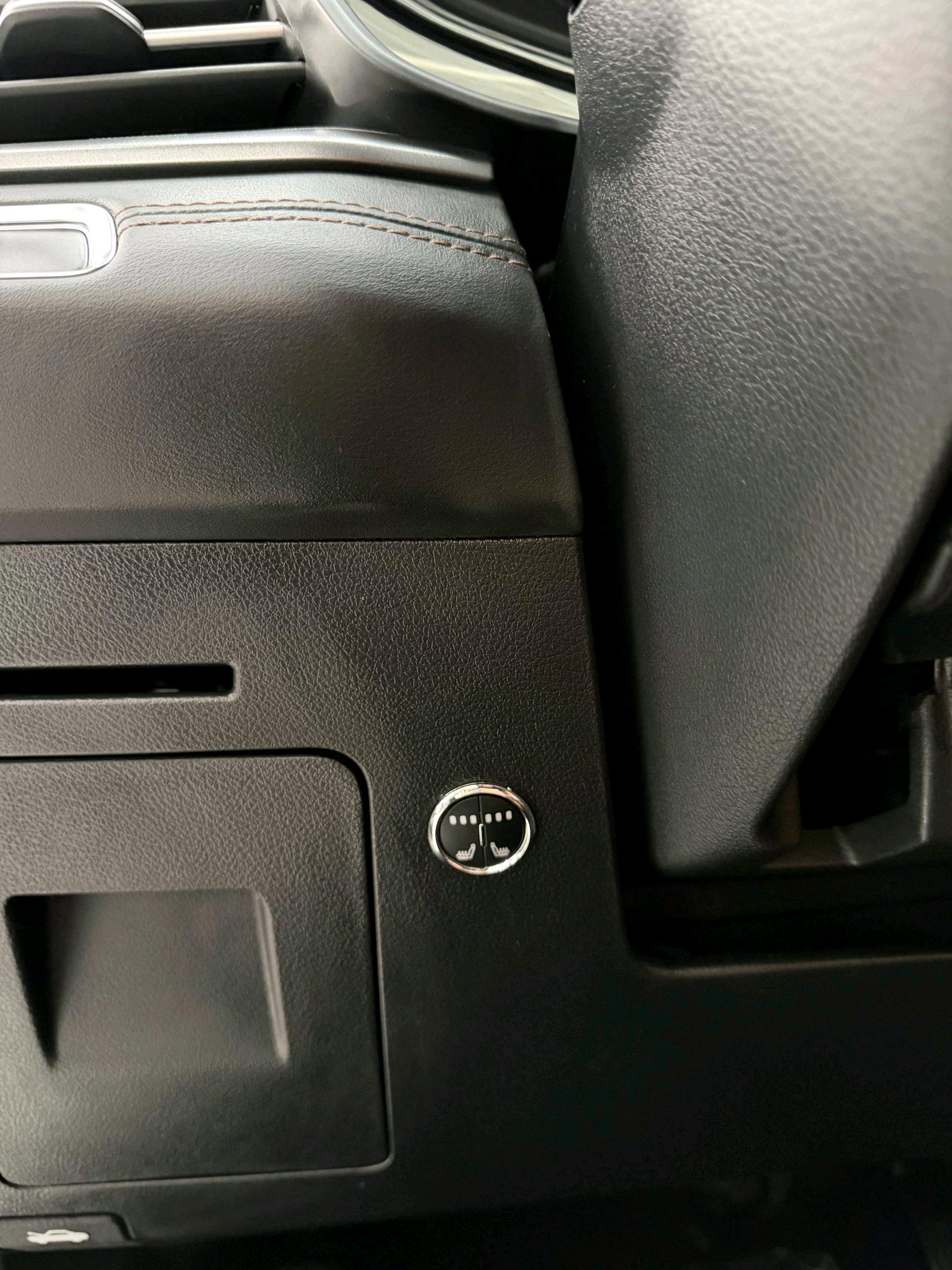 GEELY Vision X6 2022 #14 GEELY Vision X6 2022 car image #14