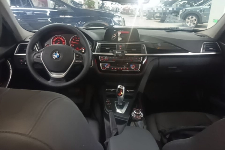 BMW 3 Series 2016 #11 BMW 3 Series 2016 car image #11