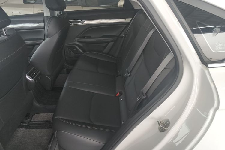 GEELY Emgrand L HiP 2024 car image #17