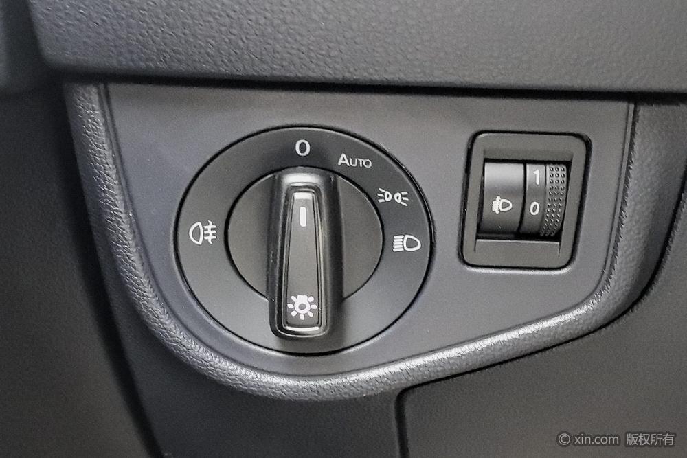 Volkswagen Lavida 2024 imagen de coche #16