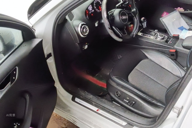 Audi A3 2018 car image #18