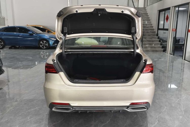 GEELY Binray 2019 immagine di auto #26