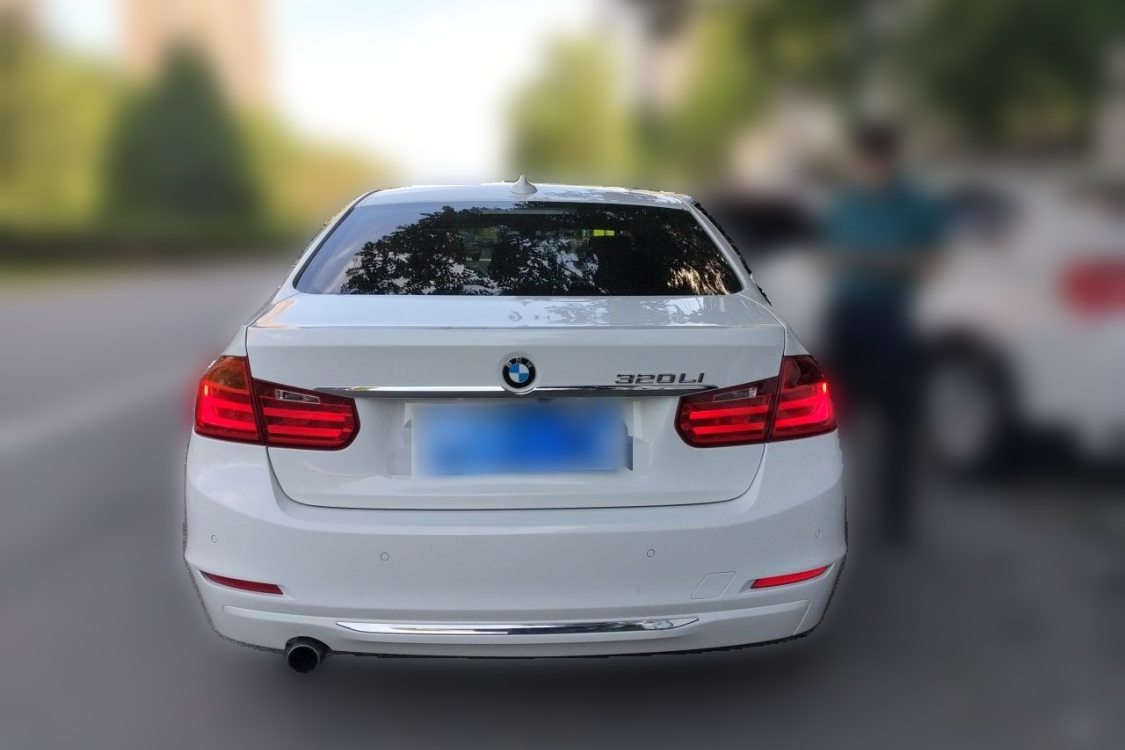BMW 3 Series 2013 #6 BMW 3 Series 2013 car image #6